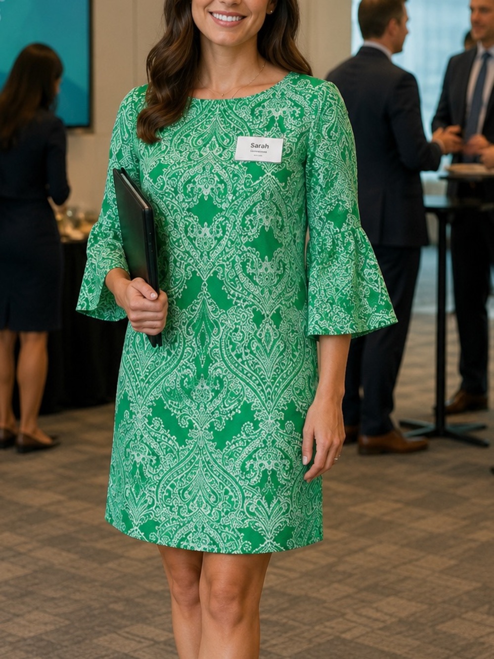 New York & Company Green Paisley Stretch Shift Dress Bell Sleeve Medium